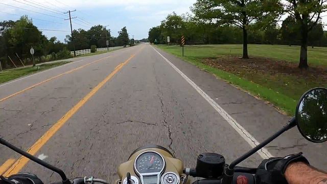 Grocery Run on Royal Enfield Classic 350 смотреть онлайн