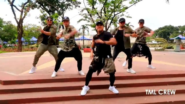 OH NANANA Vs ABUSADAMENTE   Zumba®   TML Crew X Team 90s