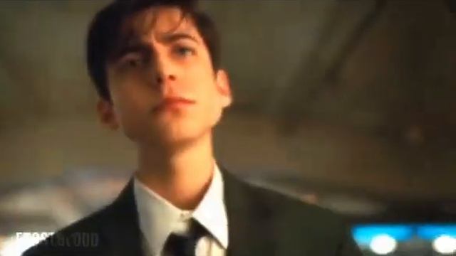 The Umbrella Academy - Five & Klaus Edit смотреть онлайн