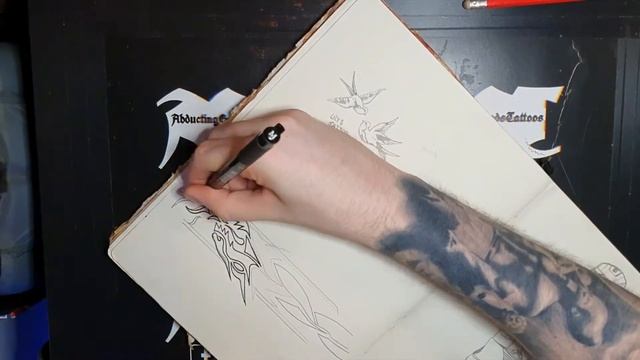 Redrawing An Old Dragon Tattoo Design - Time Lapse смотреть онлайн