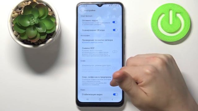 Как убрать отзеркаливание фронтальной камеры на Samsung Galaxy M22 / Выключить зеркальный эффект смотреть онлайн