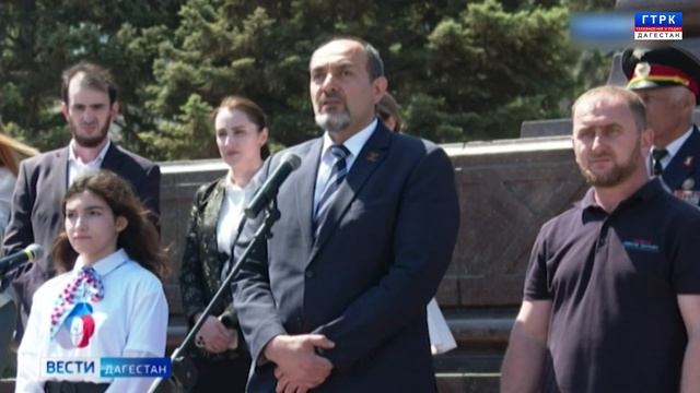 РДШ провело слет к столетию пионерии смотреть онлайн
