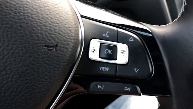 HOW TO Reset Oil Change Light - 2019/2020 Volkswagen Tiguan R-LINE смотреть онлайн