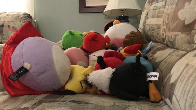 Angry Bird Plush Collection 2018! смотреть онлайн