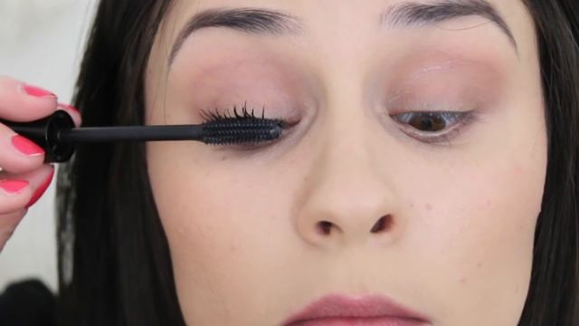 Je teste le nouveau MASCARA DIOR PUMP’N VOLUME смотреть онлайн