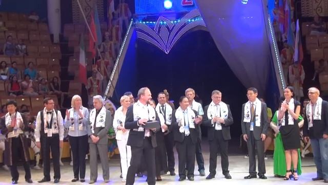 Награждение лауреатов циркового фестиваля «Мамонтенок -- 2014» в Якутске смотреть онлайн