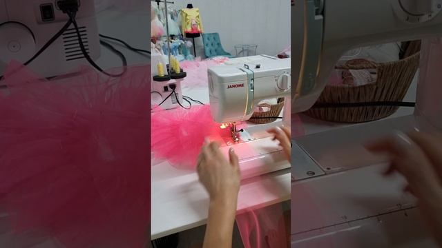 идеальная сборка для рюши из фатина #урокишитья #шьюсама #платьеназаказ #нарядноеплатье смотреть онлайн