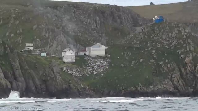 США и Россию разделяют 4км, почему их можно преодолеть лишь за 21 час? Жизнь на островах Диамида. смотреть онлайн