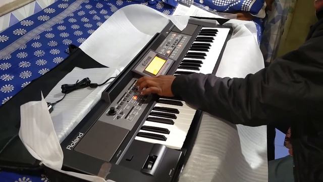 Roland E09 смотреть онлайн