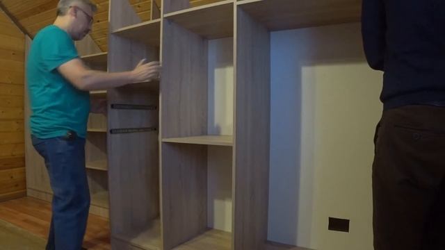 Гардеробная в частном доме. Шкаф купе. смотреть онлайн