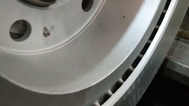 Оригинальные тормозные диски BMW. Качество отливки. Качество чугуна. смотреть онлайн