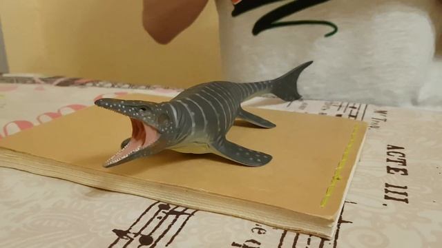 Обзор фигурки мозазавра (CollectA, 2014)