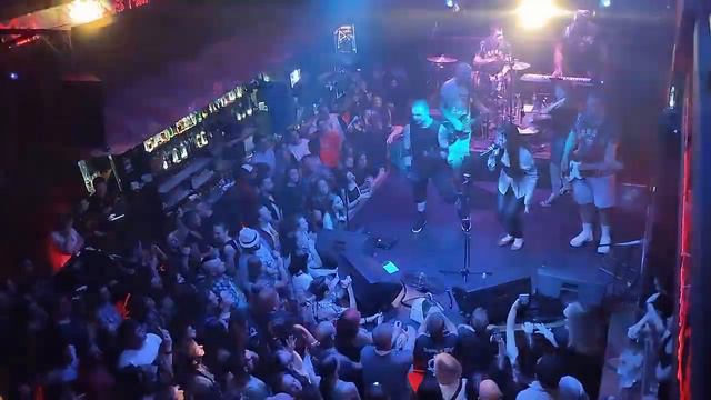 Девушка и Граф смотреть онлайн