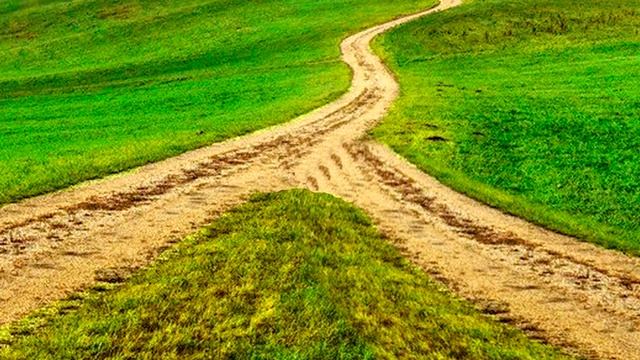 В какой последовательности проедут этот перекресток наши водители? смотреть онлайн