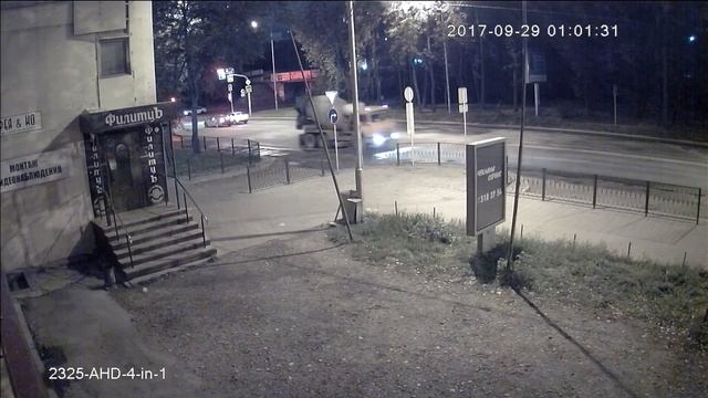 Видеокамера AHD IVM-2325-AHD-4-in-1. 2MP, F22, XM330, 3.6мм, 3 режима(AHD, TVI, CVI). Улица, ночь. смотреть онлайн