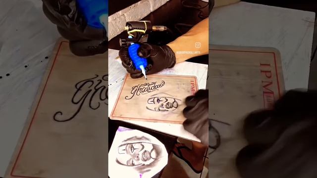 Tatoo mini realismo, na pele artificial смотреть онлайн