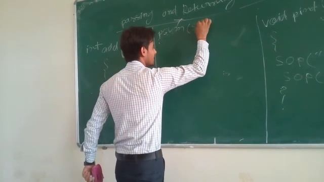 Passing objects as function argument in Java смотреть онлайн