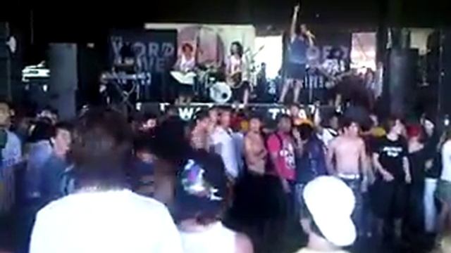 The Word Alive at Warped 7/26/10 смотреть онлайн