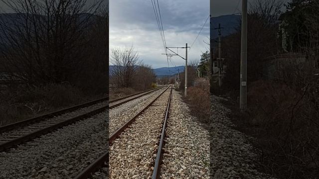 Mount Pirin and railway. Връх Пирин и ж.п. линията до новият мост в гр. Симитли - 12.03.2023 г. смотреть онлайн