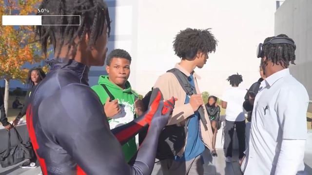 Miles Morales Stunts in Public! (Spider-Man) смотреть онлайн