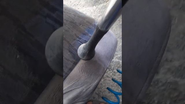 торнадор против грязного сиденья или как очистить грязное сиденье без хлопот смотреть онлайн