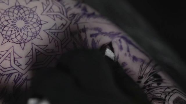 BOBCAT GEOMETRIC TATTOO TIME LAPSE