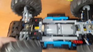 ВНЕДОРОЖНИК на д/у из ЛЕГО ТЕХНИК!