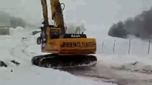 Дрифт на экскаваторе / www.kengarags.ru смотреть онлайн