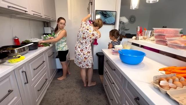 Небольшие заготовки впрок/ Гречаники, ёжики, фрикадельки/ закупка продуктов смотреть онлайн