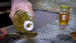 Как избавиться от перхоти. Простое и доступное средство.