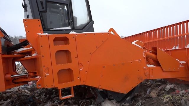 Уплотнительная машина UM-25 "Бурлак" смотреть онлайн