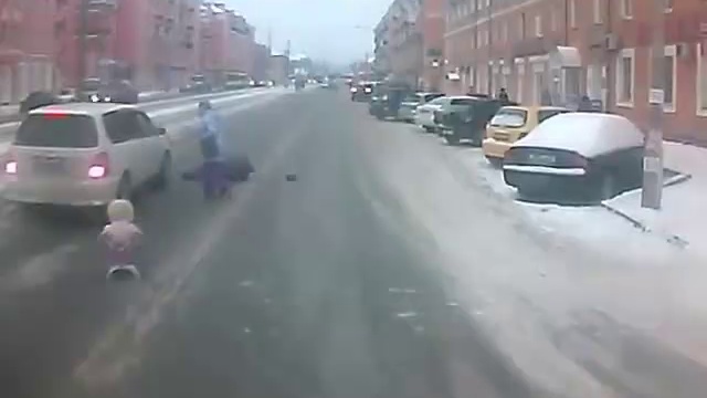 И снова давят на пеш.переходе смотреть онлайн