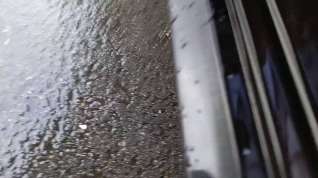 Mercedes E300 V6 2011 (strange sound) смотреть онлайн