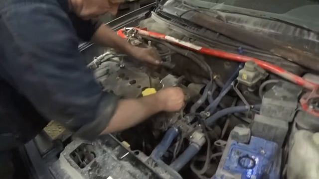 ПРОКЛАДКА ГБЦ ПРИКАЗАЛА ДОЛГО ЖИТЬ! / Lada Priora