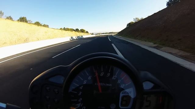 suzuki gladius top speed смотреть онлайн