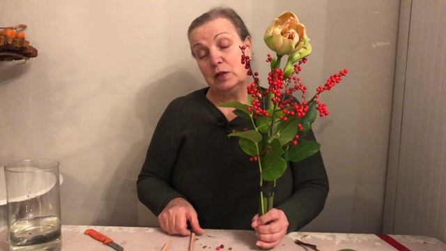 Бюджетный букет с амариллисом смотреть онлайн