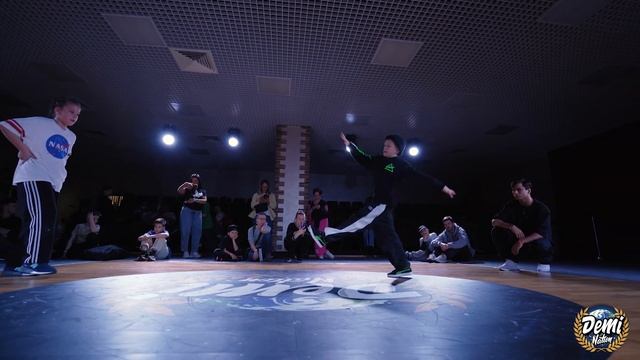 IDeN vs Varenik / TOP 8 / Breaking Kids / Demination Battle 23 смотреть онлайн
