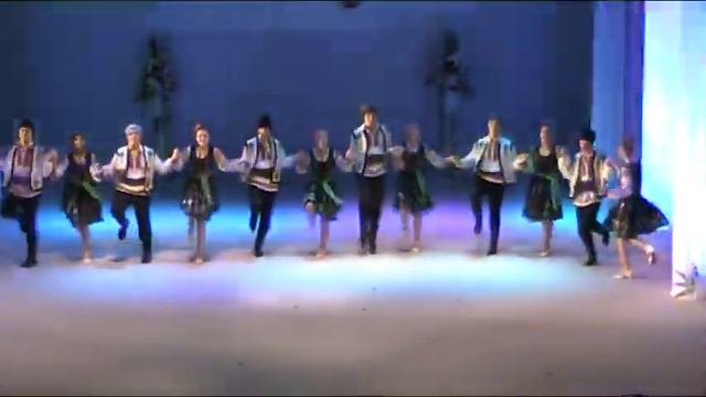 Заслуженный ансамбль танца Украины Днiпро. 2018г.''Молдавская долина''. смотреть онлайн