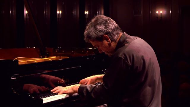 Konstantin Lifschitz Ludwig van Beethoven Diabelli Variationen op 120 (2) смотреть онлайн