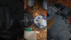 как разобрать робот пылесос