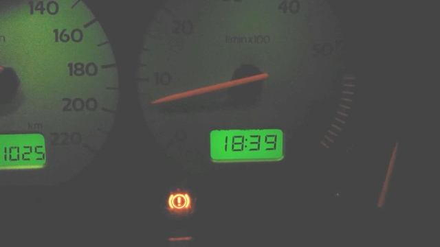 GOLF III AEE 1,6 колбасит после прогрева. смотреть онлайн