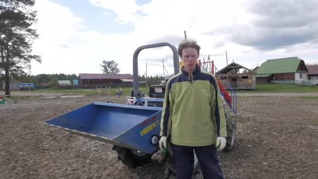 Видео обзор владельца самосвального ковша Воришка ,производства Pashin PM. смотреть онлайн