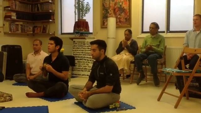 25.08.2018 Jaya Radha Madhava ?Kirtan in Harrow, London (25th August 2018) IMG 0205 смотреть онлайн