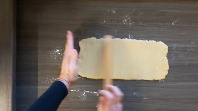 Очень вкусная, воздушная выпечка "Кокосовое облачко"/ Kokosschnitten/ Kokonutcloud смотреть онлайн