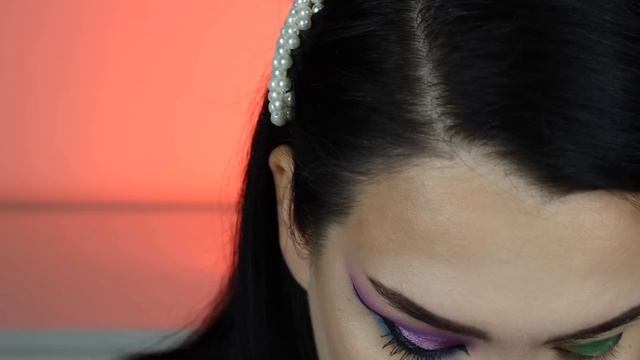 Странный бренд из Золотого Яблока: Shinewell... и палетки "beauty bay" aka Miss Lara смотреть онлайн