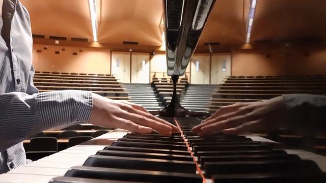 Hayley Kiyoko - Girls like girls // piano cover смотреть онлайн