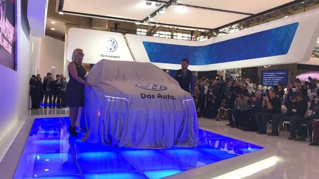 2018 Volkswagen Tiguan (VW) - 2017 Canadian International Autoshow (#CIAS2017) смотреть онлайн