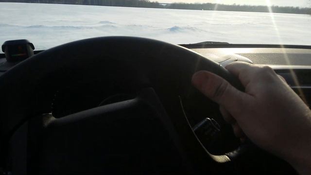 Свист гура в крайних положениях. В чем причина?