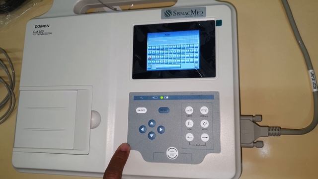 Eletrocardiografo COMEN CM300 1 смотреть онлайн