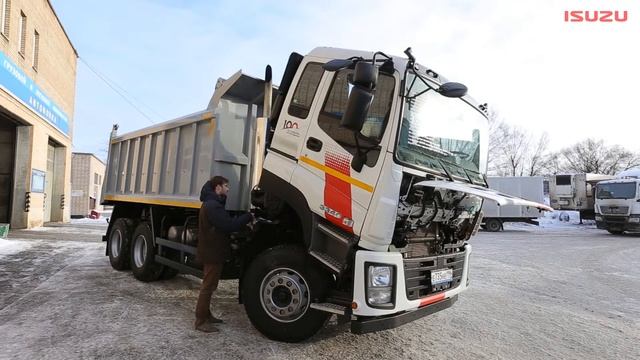 Самосвал на шасси ISUZU GIGA 6×4 смотреть онлайн